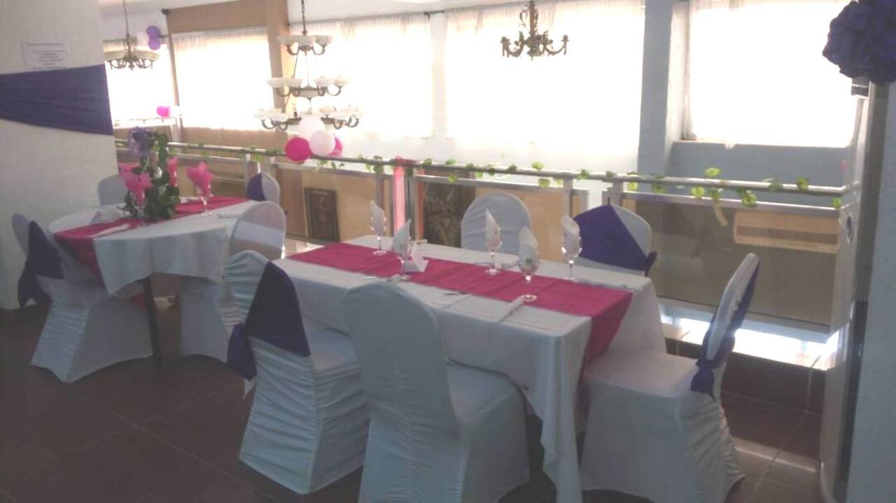 Riviera Hotel Benin Котону Экстерьер фото