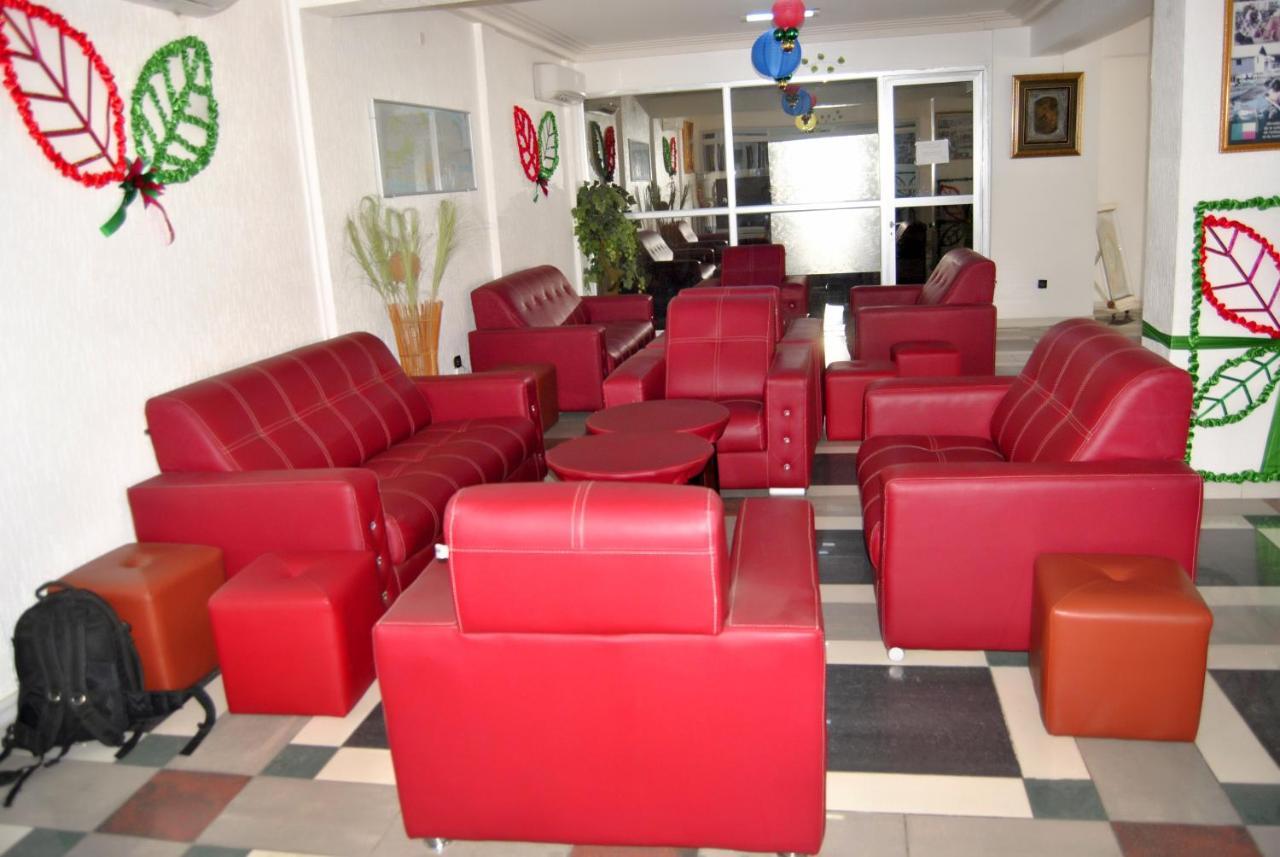 Riviera Hotel Benin Котону Экстерьер фото