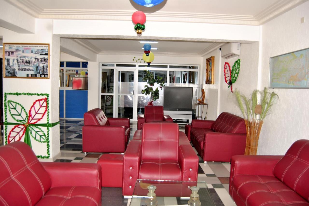 Riviera Hotel Benin Котону Экстерьер фото