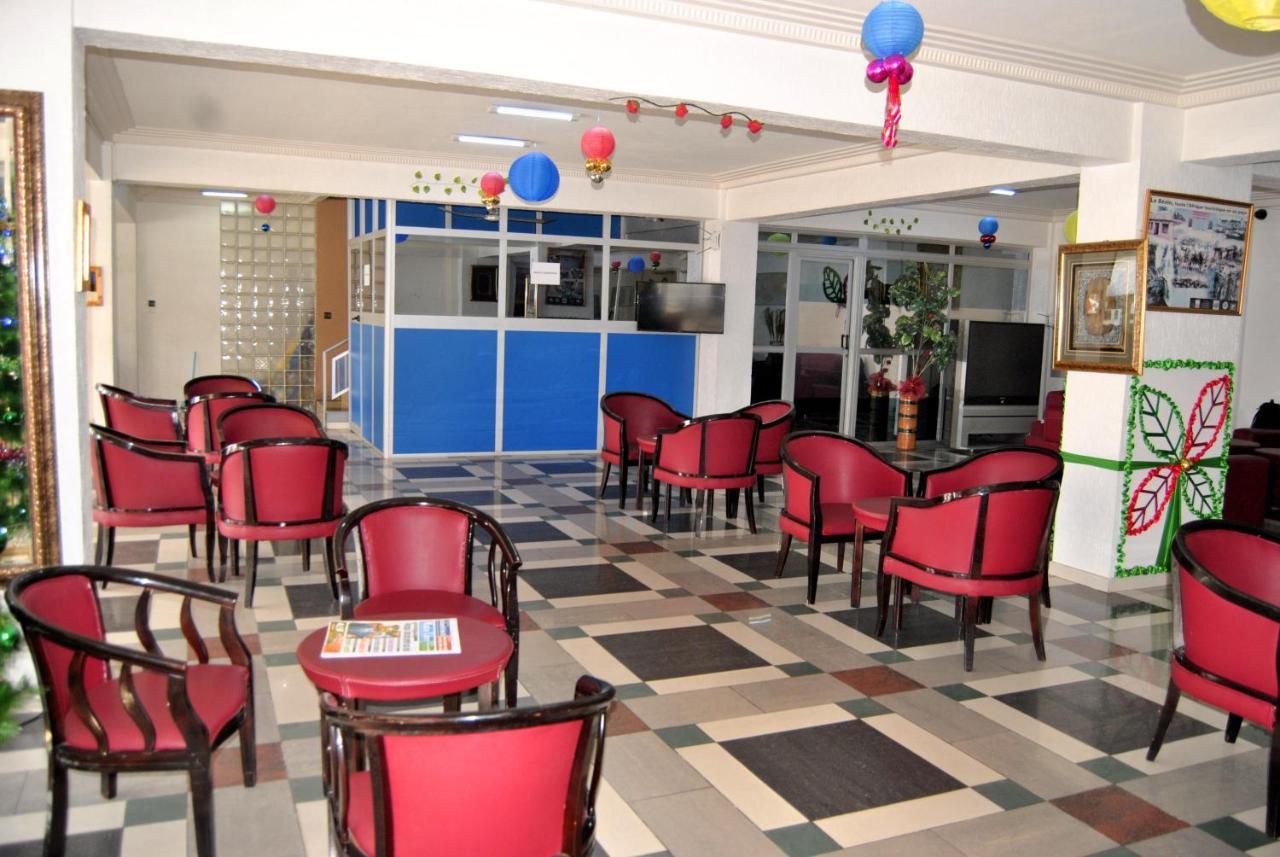 Riviera Hotel Benin Котону Экстерьер фото
